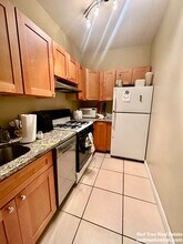 17 Highgate St, Unit 4 in Boston, MA - Building Photo - Building Photo