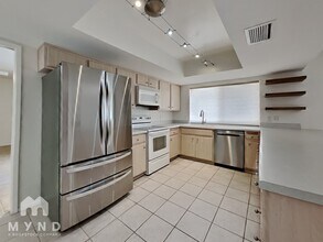 8176 E Del Cuarzo Dr in Scottsdale, AZ - Foto de edificio - Building Photo