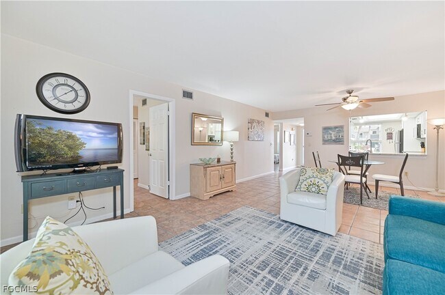 property at 5445 Peppertree Dr