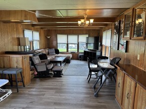 25402 LaGrange Rd in Monee, IL - Building Photo - Building Photo