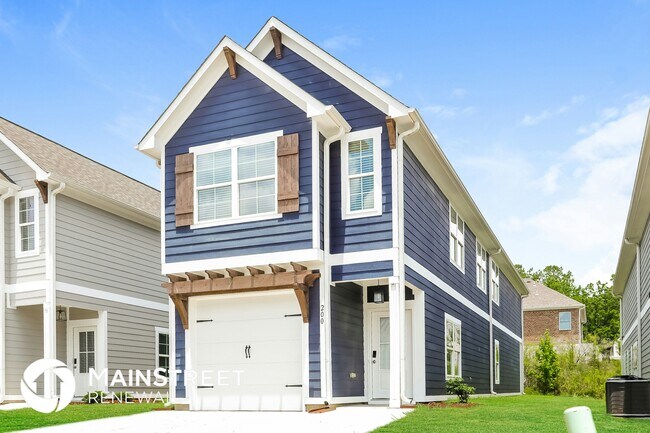 200 Creek Run Way in Calera, AL - Building Photo - Building Photo