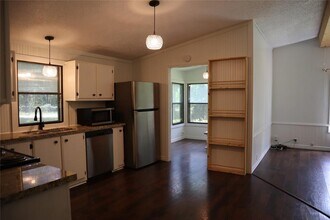 153 Woodway Dr in Magnolia, TX - Building Photo - Building Photo