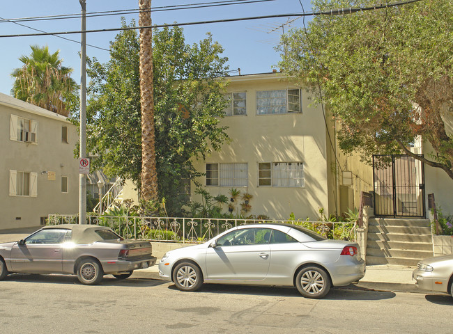 1339 N Vista St in Los Angeles, CA - Building Photo - Building Photo