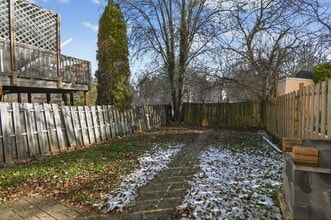 8912 Centerway Rd in Gaithersburg, MD - Building Photo - Building Photo