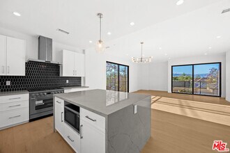 8902 Sawyer St in Los Angeles, CA - Building Photo - Building Photo