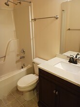 2557 John R St, Unit 2557 in Detroit, MI - Building Photo - Building Photo