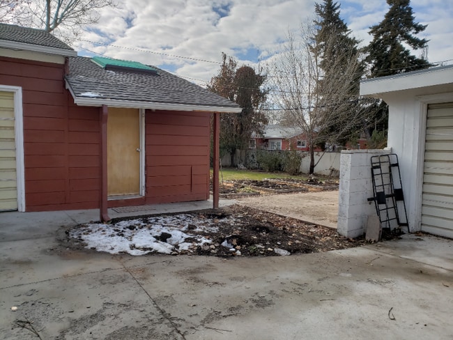 property at 2015 N 6th St