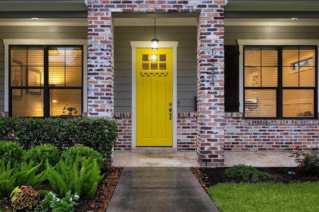 1244 Overhill St in Houston, TX - Building Photo - Building Photo
