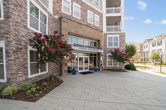 The Retreat at Market Square in Frederick, MD - Foto de edificio - Building Photo