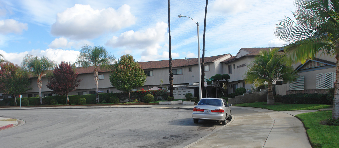 Tradewind Apartments in Covina, CA - Building Photo