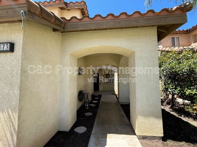 17673 Streamside Ln in Riverside, CA - Building Photo - Building Photo