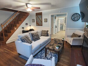 200 N Fourth St, Unit 200 A in Hampton, VA - Building Photo - Building Photo