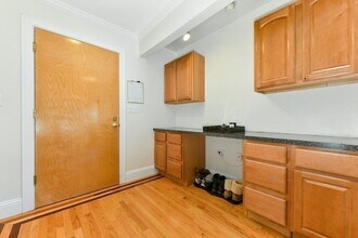 39 Dorchester St in Boston, MA - Building Photo - Building Photo