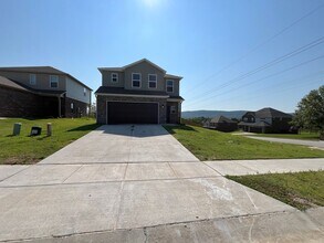3171 Gulley Ln in Farmington, AR - Building Photo - Building Photo