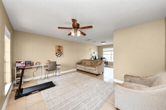4526 Texas Trail in Sugar Land, TX - Building Photo - Building Photo