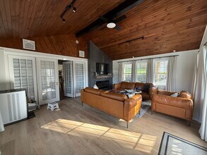 260 French St in Watertown, CT - Building Photo - Building Photo