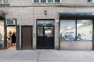 202 Division Ave in Brooklyn, NY - Building Photo - Building Photo