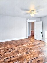 220 E Oakland Ave in Columbus, OH - Building Photo - Building Photo