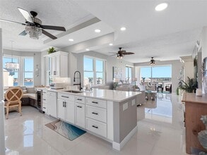 7979 Sailboat Key Blvd S in South Pasadena, FL - Building Photo - Building Photo