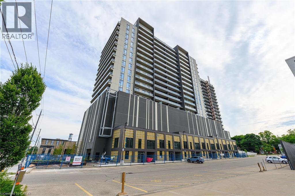 50 Grand Ave S in Cambridge, ON - Building Photo