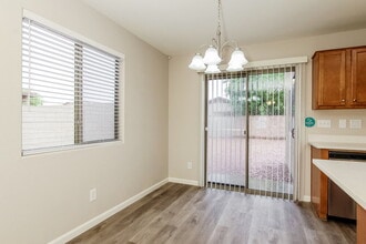 195 W Brangus Way in San Tan Valley, AZ - Foto de edificio - Building Photo