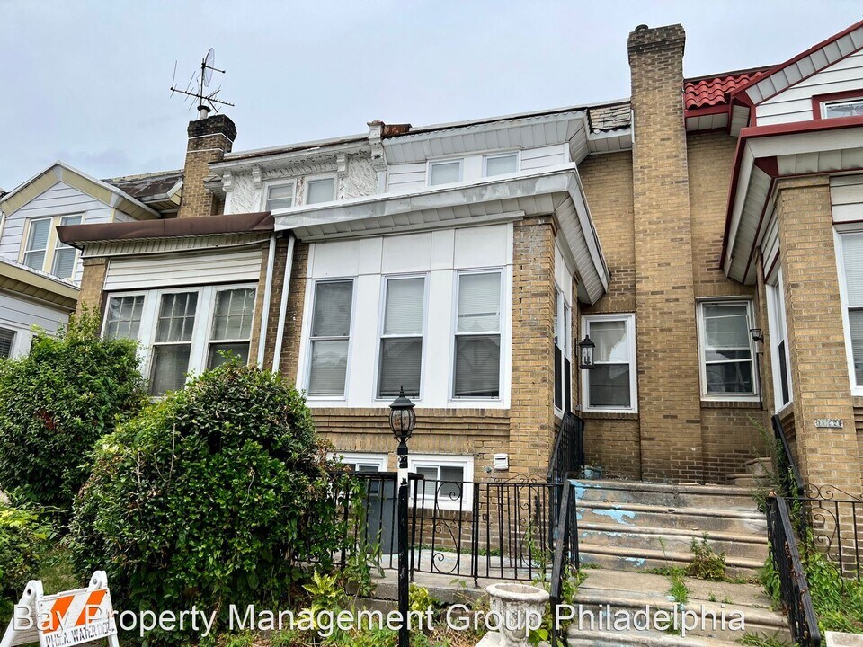 5843 Fernwood St Photo