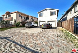 4829 W 17th St in Los Angeles, CA - Building Photo - Building Photo