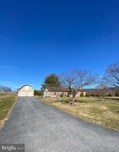 11 Creeks Edge Rd in Oley, PA - Building Photo - Building Photo