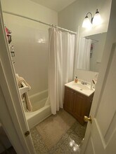 57 Gordon St, Unit 9 in Boston, MA - Foto de edificio - Building Photo