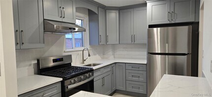 62-60-62-71 71st St in Queens, NY - Building Photo - Building Photo