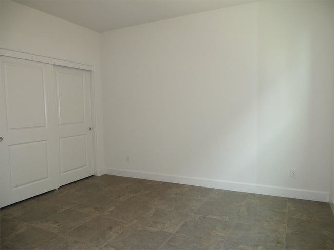 1388-1390 Dairy Dr in Tracy, CA - Building Photo - Building Photo