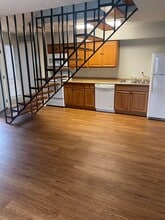 513 S Bowen Rd in Arlington, TX - Building Photo - Building Photo