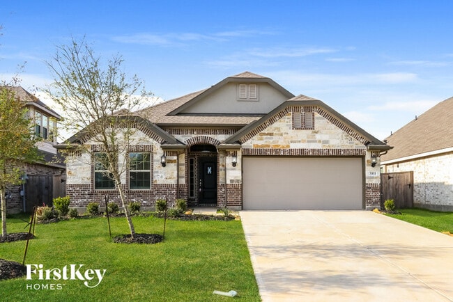 property at 3333 Rolling View Ct