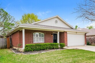 920 Tennessee Trail in Arlington, TX - Building Photo - Building Photo