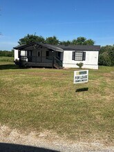 810 Ranchette Dr in Joshua, TX - Building Photo - Building Photo