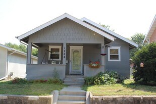 1724 S 8th Ave in Sioux Falls, SD - Building Photo