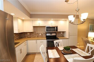 1015 Anglers Cove in Marco Island, FL - Building Photo - Building Photo