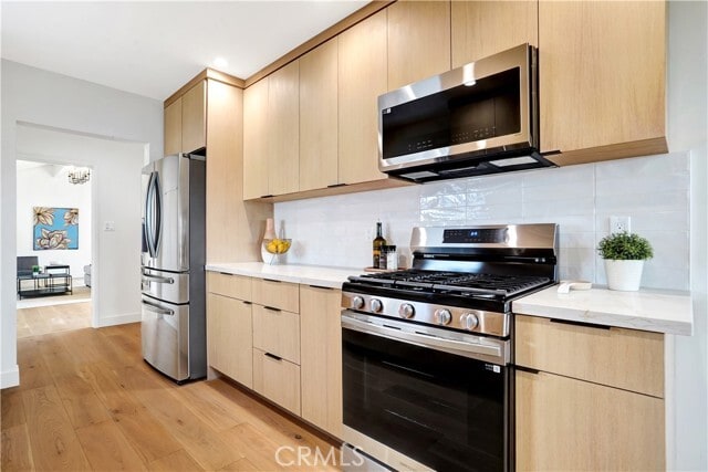 property at 6438 Lindley Ave