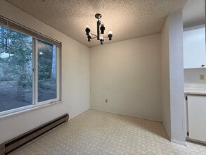 432 S 321st Pl, Unit G-1 in Federal Way, WA - Building Photo - Building Photo