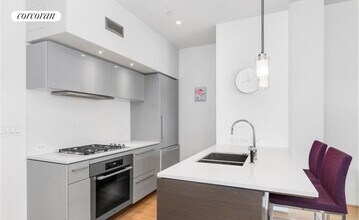 123 3rd Ave in New York, NY - Building Photo - Building Photo