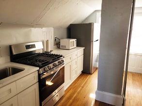 475 Nantasket Ave in Hull, MA - Building Photo - Building Photo