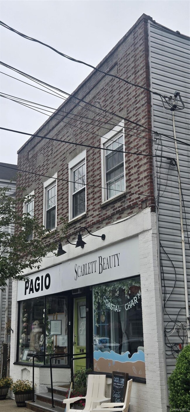 property at 19 Spring St
