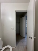 6919 N Sheridan Rd in Chicago, IL - Building Photo - Building Photo