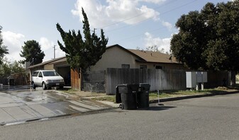 1606 Dorsey Ave in Fontana, CA - Building Photo