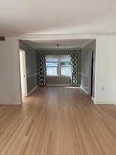 1221 S Curson Ave in Los Angeles, CA - Building Photo - Building Photo
