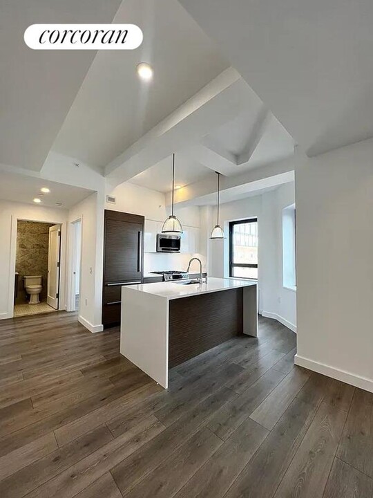 124 Columbia Heights in Brooklyn, NY - Building Photo