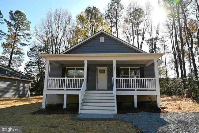 86 Woodbine Dr in Colonial Beach, VA - Building Photo - Building Photo