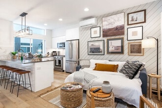 628 10th Ave E in Seattle, WA - Building Photo - Building Photo