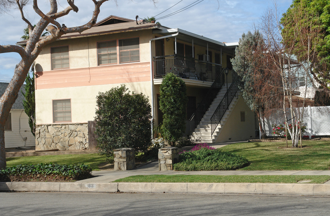 83 Vinedo Ave in Pasadena, CA - Building Photo