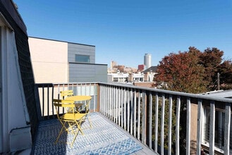 1136 Rodman St in Philadelphia, PA - Building Photo - Building Photo